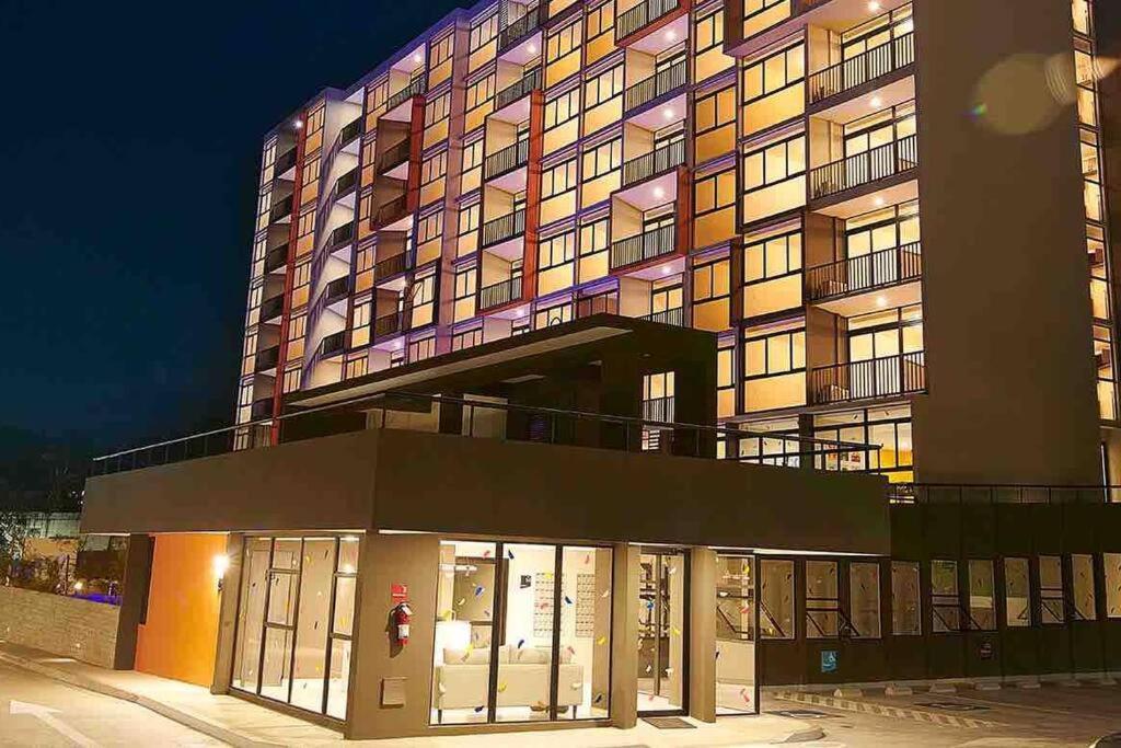 Avitat Joy City &Volcano View 2Brm Pool &Gym San Salvador Ngoại thất bức ảnh